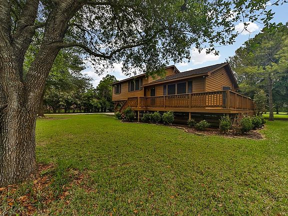 3rd image of 4614 Gainsborough Dr