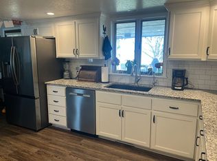 309 N Pioneer Rd, Helena, OK 73741