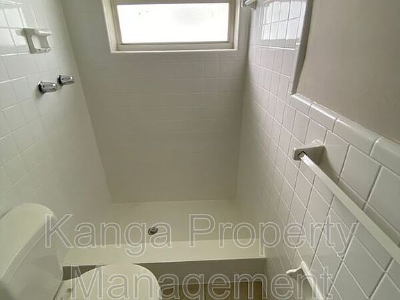 5th image of 3971 SW 12th Pl #2
