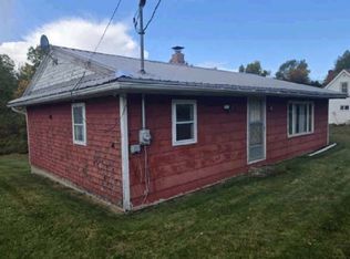 39 Cherry Hl, Monticello, ME 04760