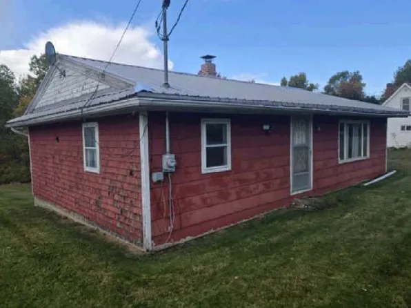 39 Cherry Hl, Monticello, ME 04760