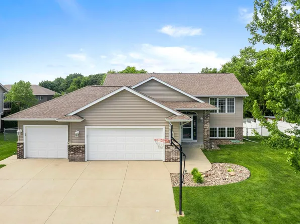 2575 Stony Creek Dr, Owatonna, MN 55060