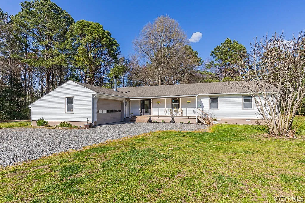 204 Lomar Ln photo 1