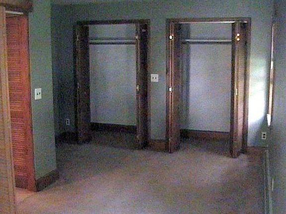 3rd image of 62 Wintergreen Ave Floor 1