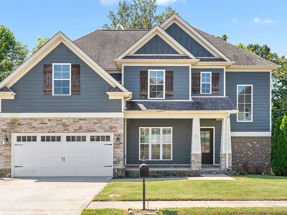 1506 Redrock Ct