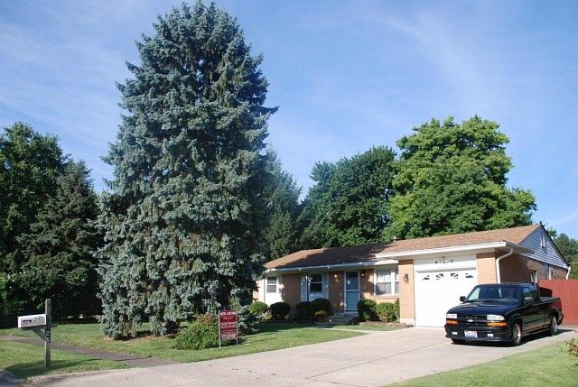 1st image of 425 Oberlin St