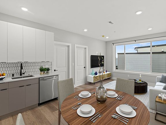 3rd image of 2626 Trenton Ave #303