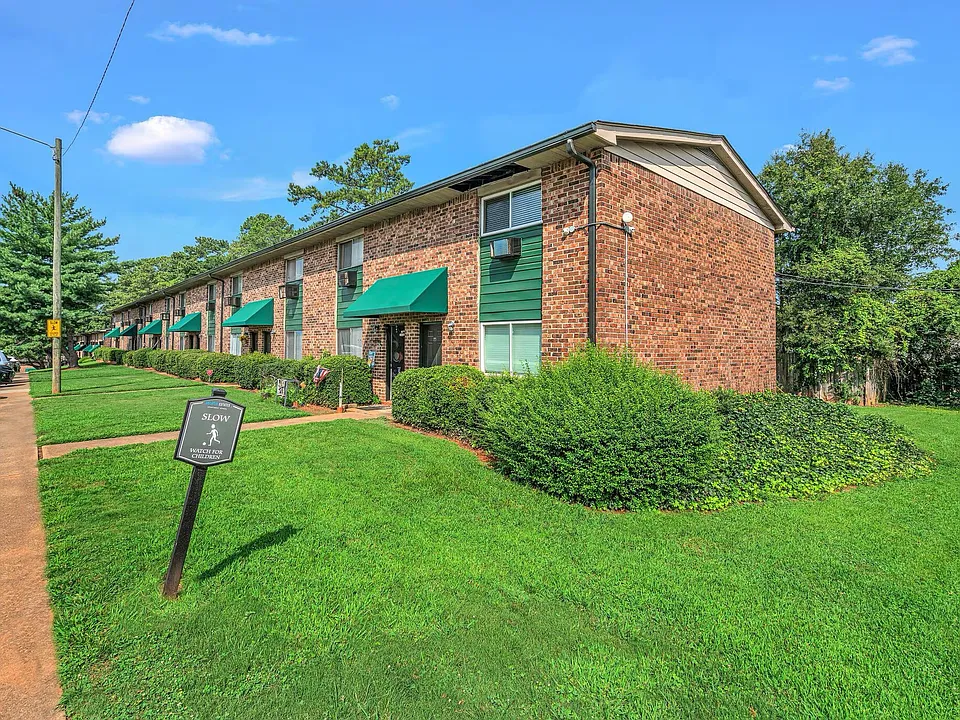 Cobbs Creek Apartments