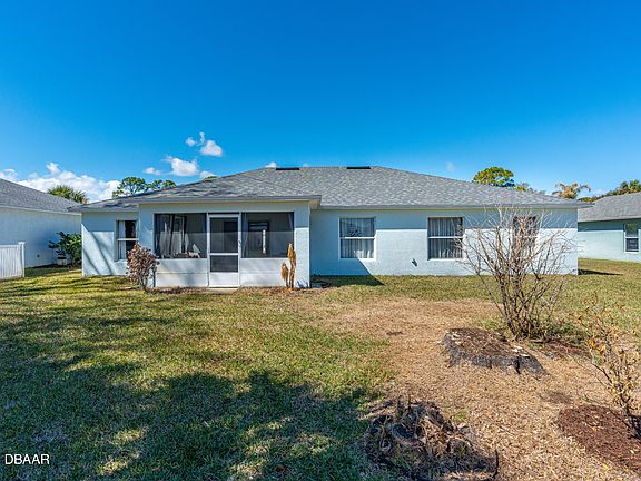 3rd image of 341 Mariners Gate Dr