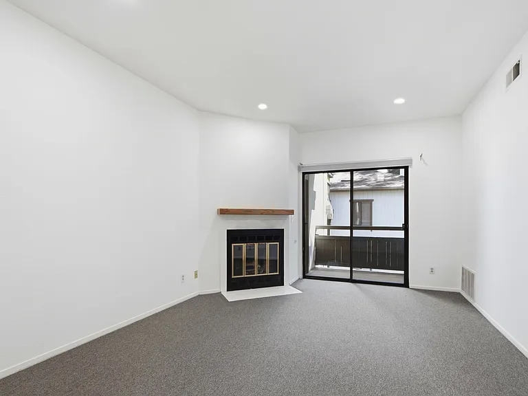 1850 Tradan Dr — Photo 10