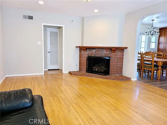 4th image of 3771 W 168th St