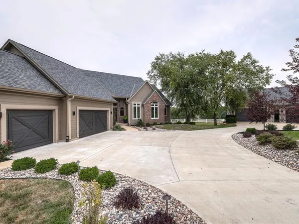 32600 W 115th St, Olathe, KS 66061