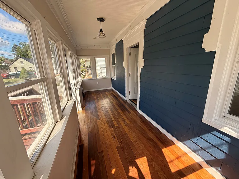 8 Frederick Ave #2 — Photo 6