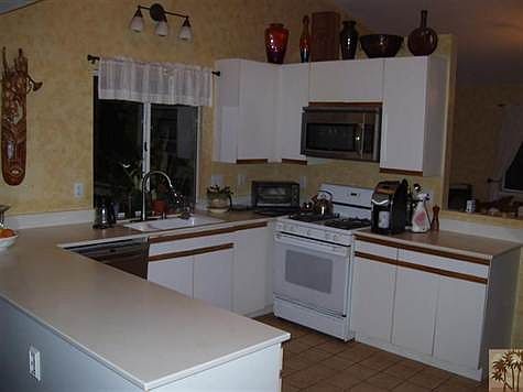 4th image of 76874 Abby Ct