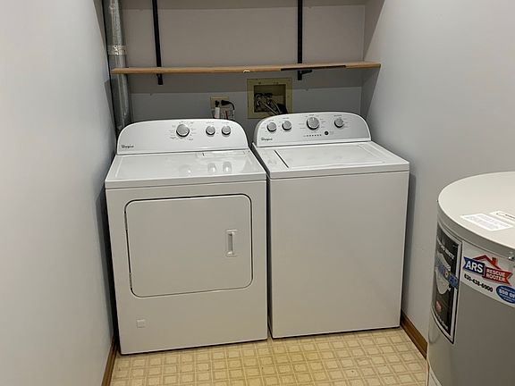 3rd image of 401H Concord Ave #1