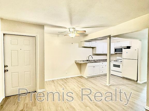 3rd image of 1799 N Highland Ave #1-B-14