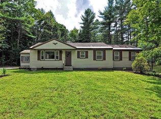 57 Ragged Hill Rd, Hubbardston, MA 01452