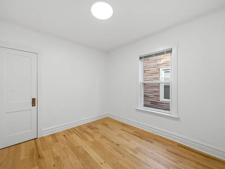 5725 W Giddings St #1 — Photo 8