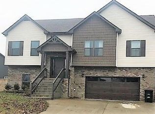 1470 Trainer Rd, Clarksville, TN 37042