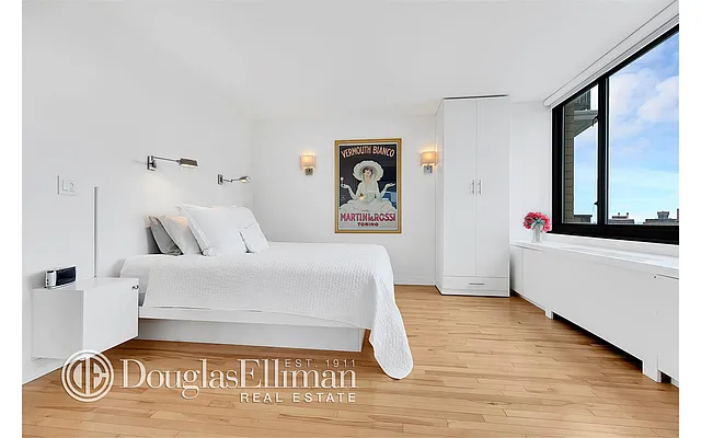 Sold by Douglas Elliman | media 4