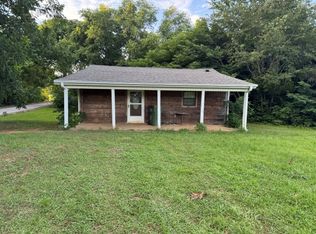 1001 County Road 119, Blue Springs, MS 38828