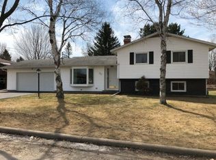 935 Woodlawn Rd, Wausau, WI 54403