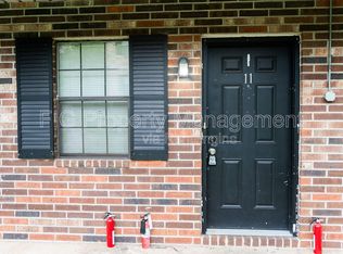 127 Hillcrest Dr NE APT 11, Knoxville, TN 37918
