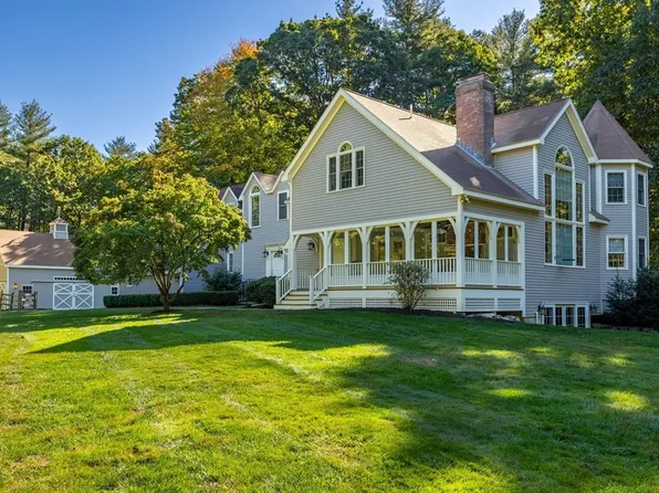 127 Prospect St, Carlisle, MA 01741