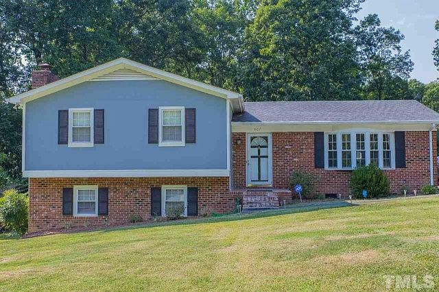 1st image of 807 Clarion Dr