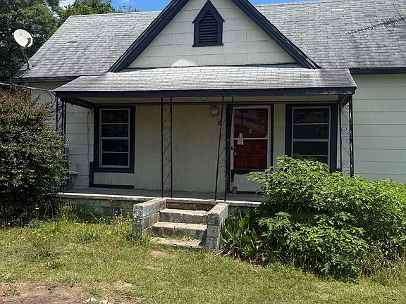 2nd image of 8 Ansel St