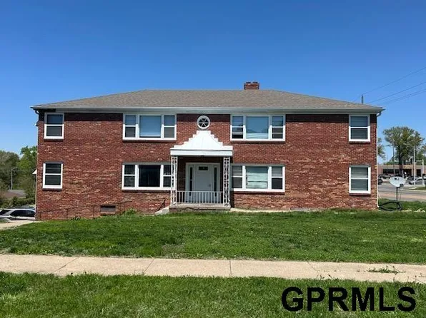 4406 N 52nd St, Omaha, NE 68104