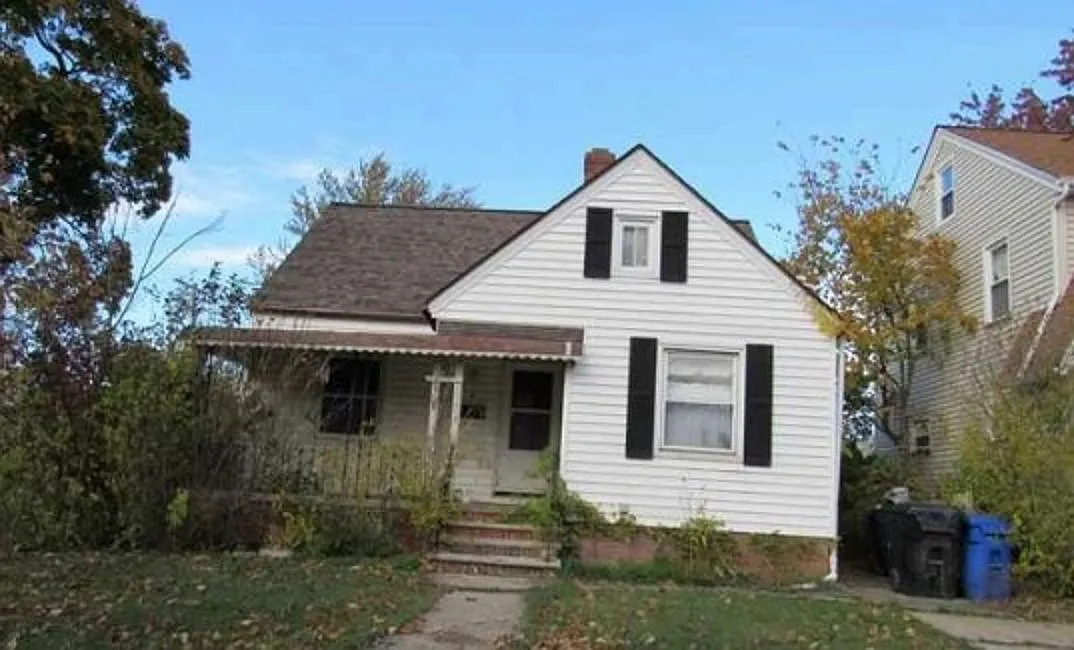13416 Saint James Ave photo 1