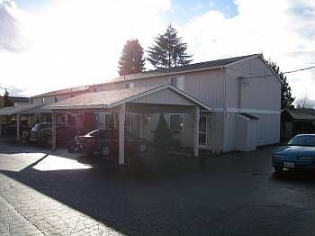2nd image of 10304 15th Avenue Ct E