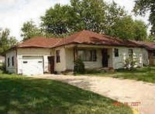 1911 E Market St, Warsaw, IN 46580