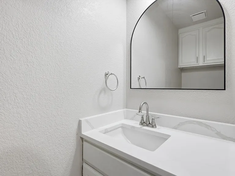 3716 Sweetbriar Ln — Photo 40