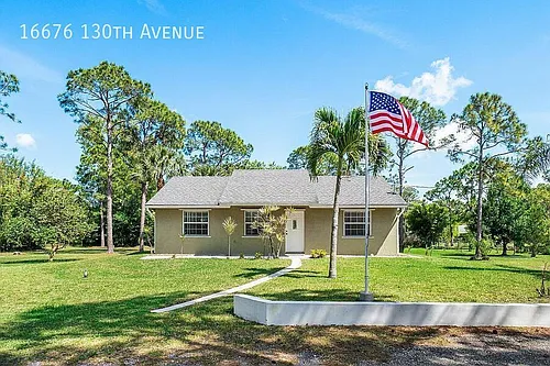 16676 130th Ave N Photo 1