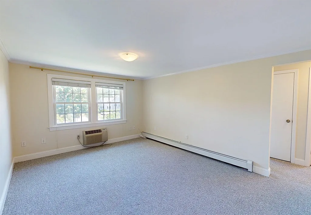 Building Photo - 2 McDewell Ave #18