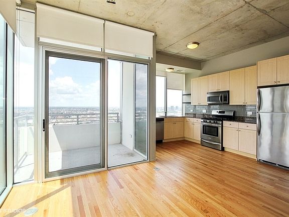 2nd image of 1720 S Michigan Ave APT 3110