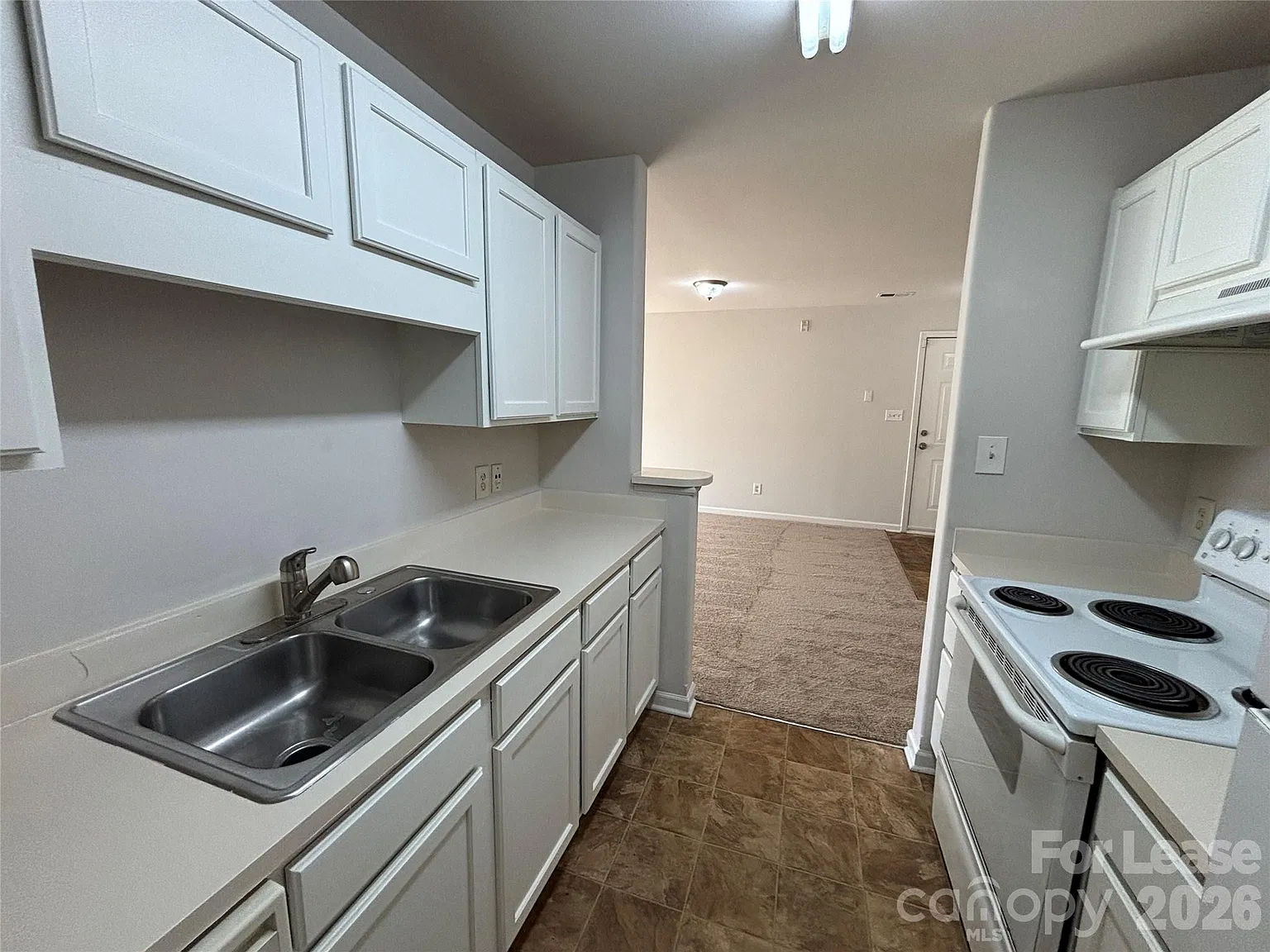 3 bed, 2.0 bath, 1191 sqft, $1,600 — Photo 4