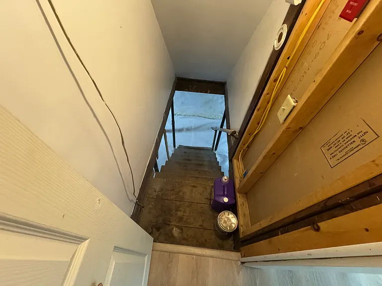 Basement - Pic #2