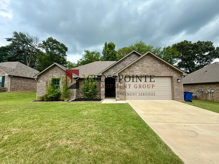 109 Rose Row Ln — Photo 1