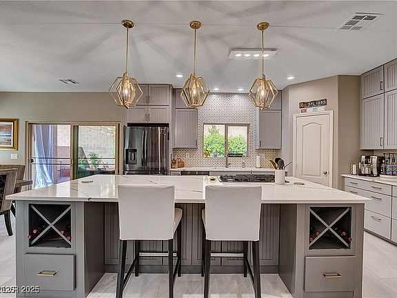 2nd image of 7613 Pulpit Rock Ct