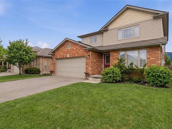 2nd image of 40 Mission Rd