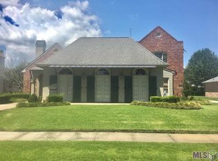 10833 Ramblewood Dr, Baton Rouge, LA 70810