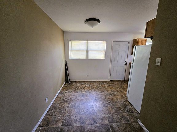4th image of 11886 Coleman St
