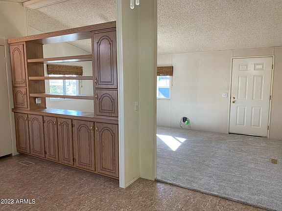 4th image of 1955 E GROVERS Avenue #22
