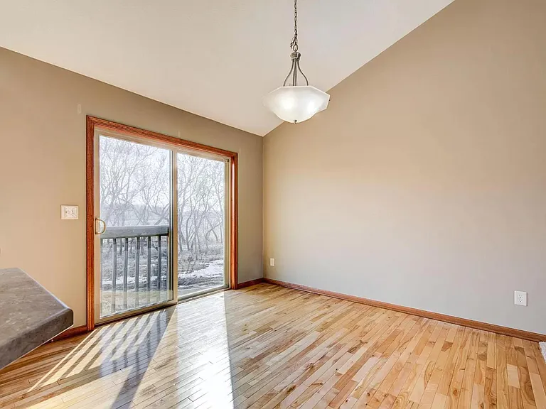 5550 Weatherstone Ln NW — Photo 2
