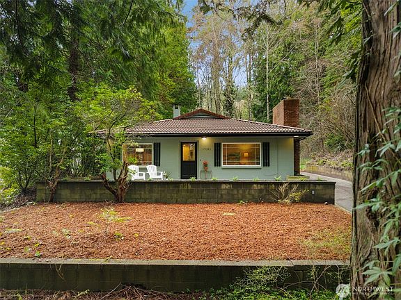 2nd image of 15311 Sandy Hook Road NE