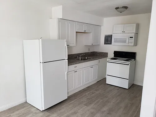 2108 Sunrise Ave #2 Photo 1