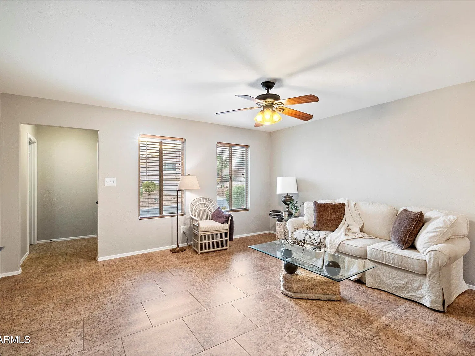 3 bed, 2.0 bath, 1393 sqft, $2,250 — Photo 4